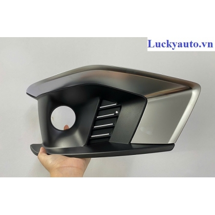 Ốp vỏ đèn gầm xe Audi A4 2.0-2023_ 8W0807681AK3Q7